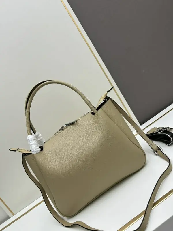 prada aaa qualite sac a main  pour femme s_12105732